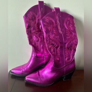 BILLINI DANILO RASPBERRY METALLIC BOOT!